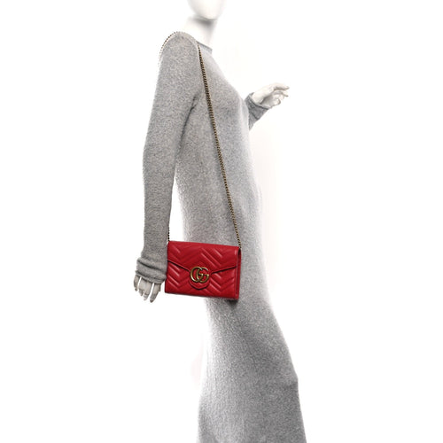 Calfskin Matelasse GG Marmont Chain Wallet Hibiscus Red