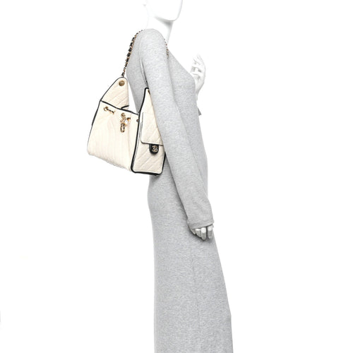 Braided Raffia Calfskin Quilted Small Chanel 25 Handbag White Black